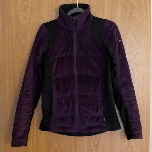 Columbia Jackets & Blazers - Women’s Columbia fleece jacket
